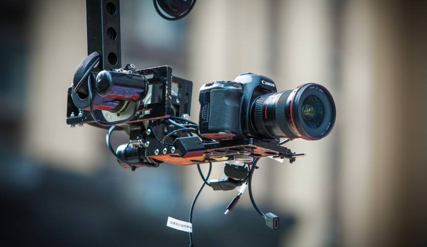 科技赋能生活：华容县产品视频拍摄开启智能新时代